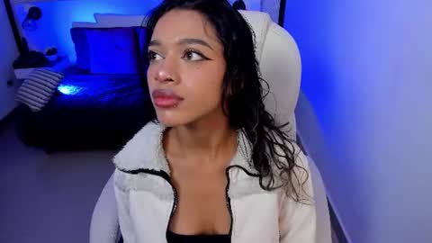 britney_collins_ online show from 15, 7, 2026