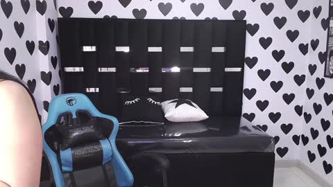 Britney  online show from 21, 2, 2025