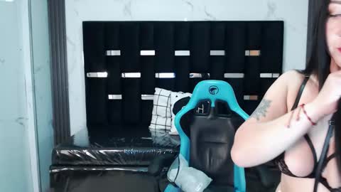 Snapshot of britney_sub chatting on 5, 2, 2026 Britney online show from 5, 2, 2026