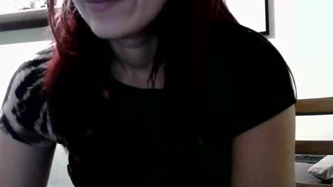 Snapshot of britneyamy chatting on 27, 10, 2025 Britney online show from 27, 10, 2025