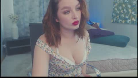 Snapshot of britneybarker chatting on 25, 6, 2026 britneybarker online show from 25, 6, 2026