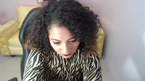 Snapshot of brittany_ch chatting on 7, 5, 2026 BRITANY online show from 7, 5, 2026