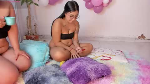 Snapshot of brittany_morrison chatting on 5, 12, 2025 brittany online show from 5, 12, 2025