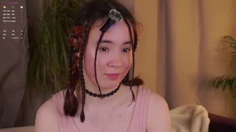 Snapshot of britthe chatting on 16, 12, 2025 Lina online show from 16, 12, 2025