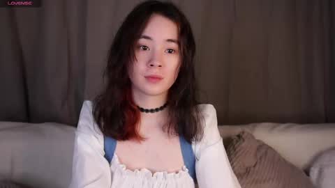 Snapshot of britthe chatting on 7, 1, 2026 Lina online show from 7, 1, 2026