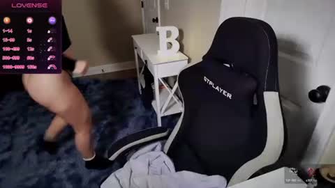 Snapshot of brookebee27 chatting on 24, 2, 2025 brookebee online show from 24, 2, 2025