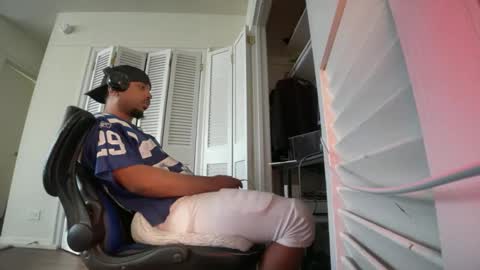 Snapshot of brownskinshortyy chatting on 24, 2, 2026 Brownskinshortyy online show from 24, 2, 2026