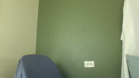 EtherealLilac online show from 6, 2, 2026