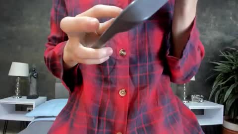 Bruce Hans online show from 20, 10, 2025