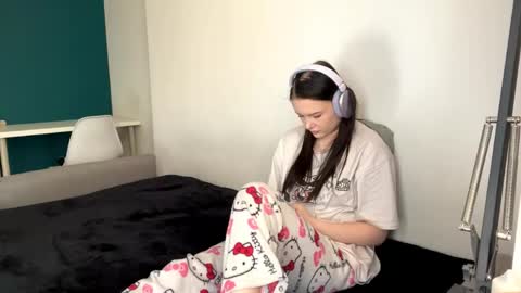 Snapshot of brunaceasor chatting on 1, 5, 2026 Luna online show from 1, 5, 2026