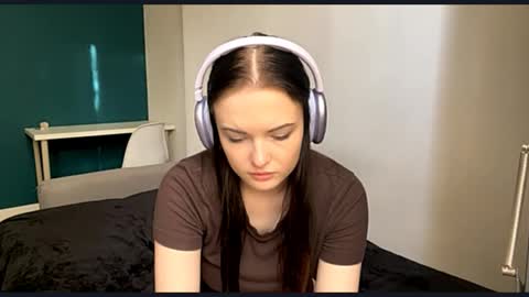Snapshot of brunaceasor chatting on 11, 5, 2026 Luna online show from 11, 5, 2026