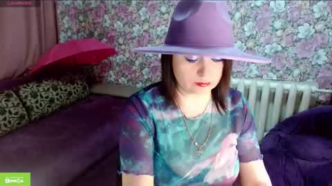 Snapshot of brunette7786 chatting on 13, 5, 2026 Julia online show from 13, 5, 2026