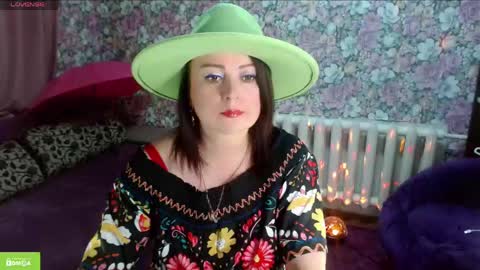 Snapshot of brunette7786 chatting on 24, 5, 2026 Julia online show from 24, 5, 2026