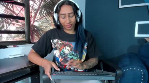 brunette online show from 28, 1, 2025