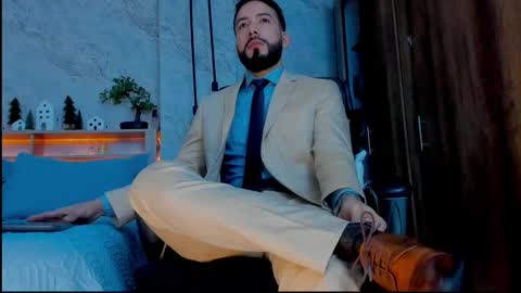 Andres Suarez online show from 11, 12, 2024