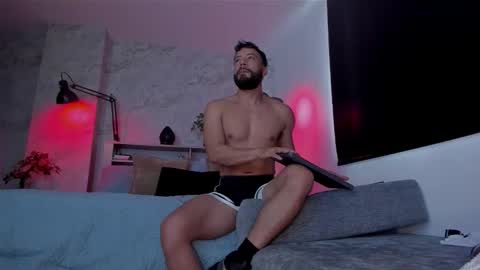 Andres Suarez online show from 21, 11, 2025