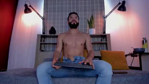 Andres Suarez online show from 10, 1, 2026