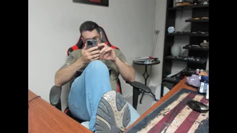 Snapshot of brutalmaster1983 chatting on 28, 2, 2025 BRUTALMASTER1983 online show from 28, 2, 2025