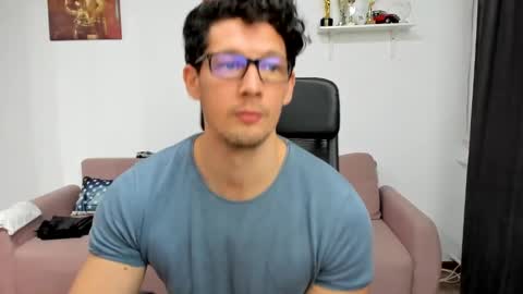 Brutus K online show from 3, 2, 2025