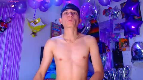 BRYAM INDEPENDENT MODEL online show from 10, 10, 2025