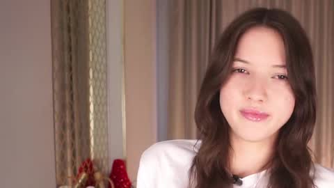 Snapshot of bryannavallely chatting on 19, 5, 2026 Kate online show from 19, 5, 2026