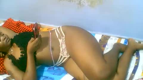 dee online show from 23, 4, 2026