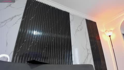 Bryxon  online show from 12, 1, 2025