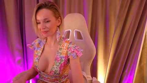 bubbling_crush online show from 21, 2, 2025