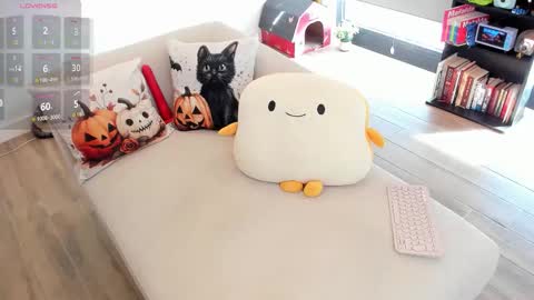 Snapshot of bubblybomba chatting on 14, 10, 2025 Bomba  online show from 14, 10, 2025