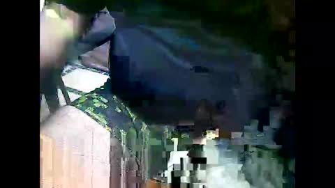 Snapshot of bublachut chatting on 15, 2, 2026 suzie2rogers online show from 15, 2, 2026