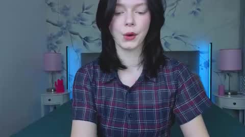 Leona online show from 9, 2, 2026