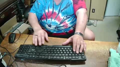 Snapshot of bucku2 chatting on 15, 7, 2026 Bucku2 online show from 15, 7, 2026