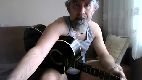 Snapshot of buckwessle chatting on 26, 5, 2026 Buck Wessle online show from 26, 5, 2026