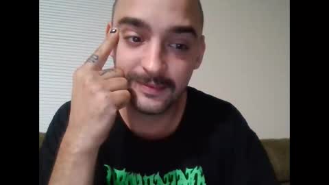 Snapshot of bud42o chatting on 20, 10, 2025 Bud42o online show from 20, 10, 2025