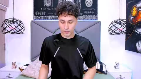 Snapshot of buddy_whitte chatting on 19, 4, 2026 Buddy Whitte online show from 19, 4, 2026