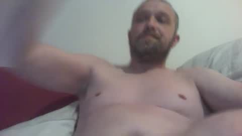 Snapshot of budgie1095 chatting on 3, 1, 2025 budgie1095 online show from 3, 1, 2025