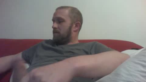 Snapshot of budgie1095 chatting on 9, 1, 2025 budgie1095 online show from 9, 1, 2025