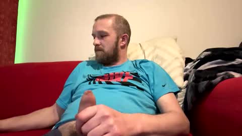 Snapshot of budgie1095 chatting on 15, 1, 2025 budgie1095 online show from 15, 1, 2025