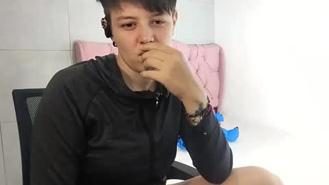 Snapshot of bug2025 chatting on 30, 9, 2025 bug2025 online show from 30, 9, 2025