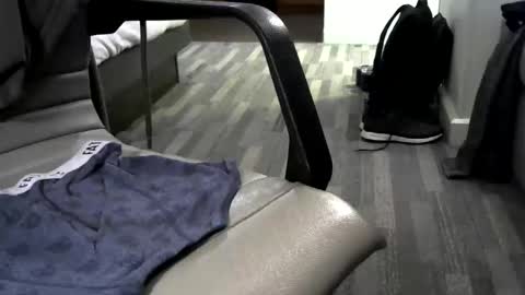 bulldogitdude online show from 25, 3, 2026