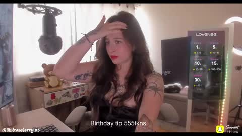 Snapshot of bun_nyx chatting on 19, 5, 2026 online show from 19, 5, 2026