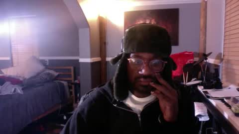 Snapshot of bungalowentertainment chatting on 28, 11, 2025 Bungalow Entertainment online show from 28, 11, 2025