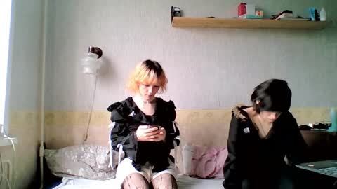 Snapshot of bunny__doll chatting on 28, 3, 2026 Elly and Blake online show from 28, 3, 2026