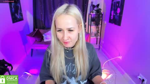 Snapshot of bunny__of_love chatting on 3, 12, 2024 Sasha online show from 3, 12, 2024