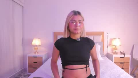 bunny_blush1 online show from 15, 3, 2026