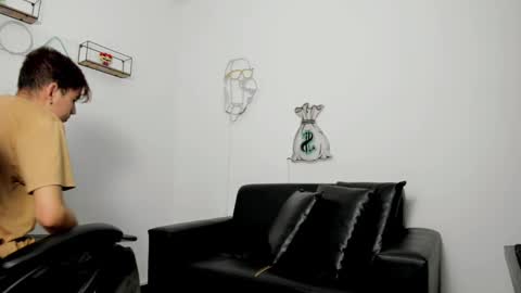 bunny online show from 24, 11, 2025