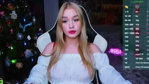 Snapshot of bunny_wetty chatting on 25, 12, 2024 ruslana online show from 25, 12, 2024