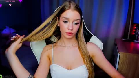 Snapshot of bunny_wetty chatting on 24, 10, 2025 ruslana online show from 24, 10, 2025