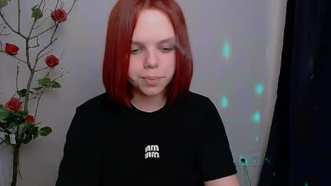 Snapshot of bunnybloom_ chatting on 29, 4, 2026 Ariel online show from 29, 4, 2026