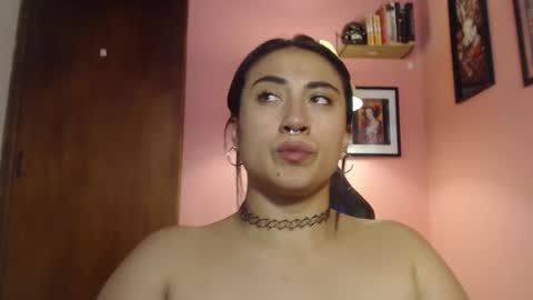 Snapshot of bunnyemilyr0s33 chatting on 11, 2, 2025 bunnyEmilyR0s33 online show from 11, 2, 2025